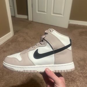 Shoes white and fossil leather